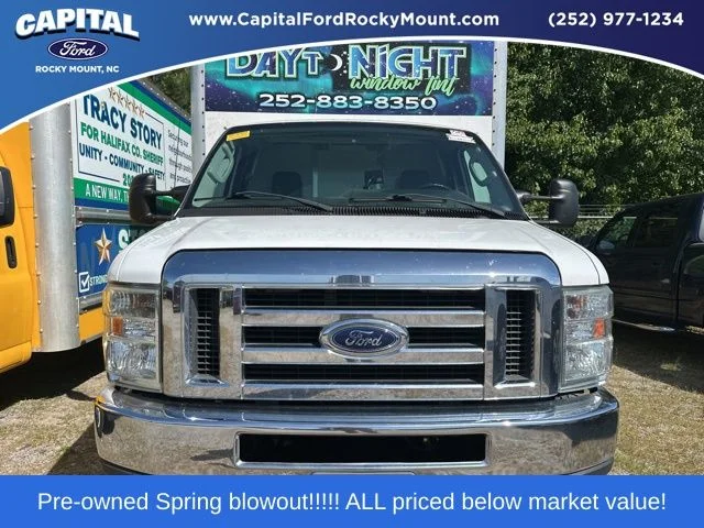 2017 Ford E-350SD XL