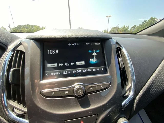 Used 2018 Silver Chevrolet LT image 16