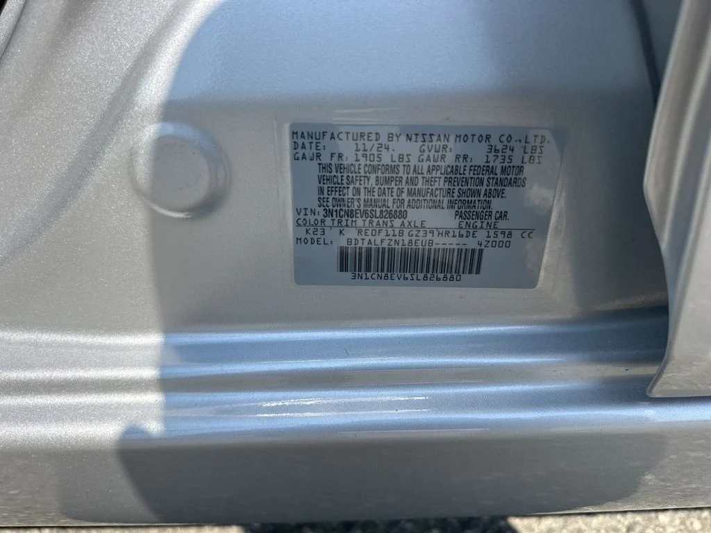 Used 2025 Silver Nissan 1.6 SV image 29