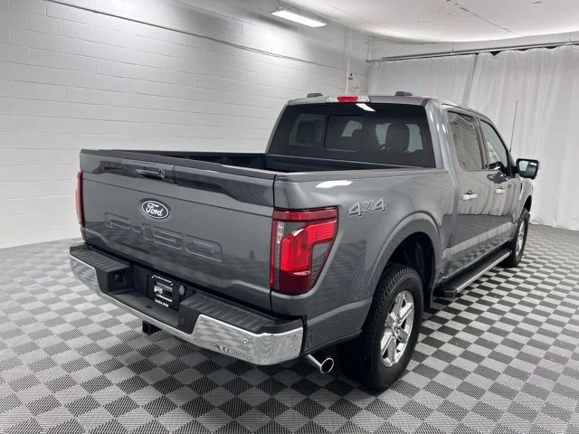Used 2024 Gray Ford XLT image 5