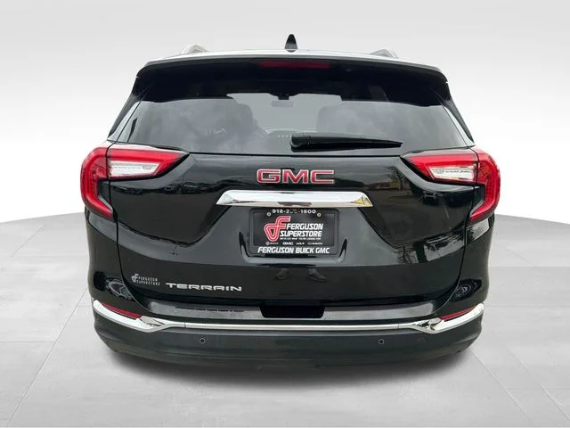Used 2022 Black GMC SLT image 6