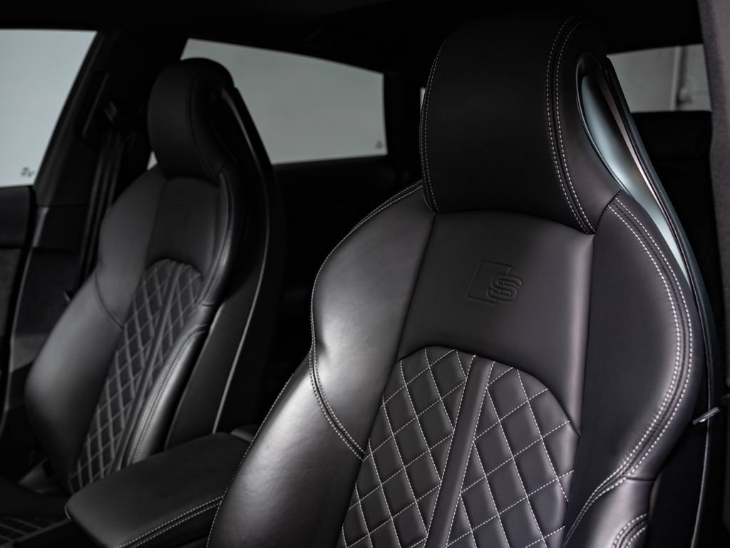 Used 2022 Daytona Gray Pearl Effect Audi Premium Plus image 24