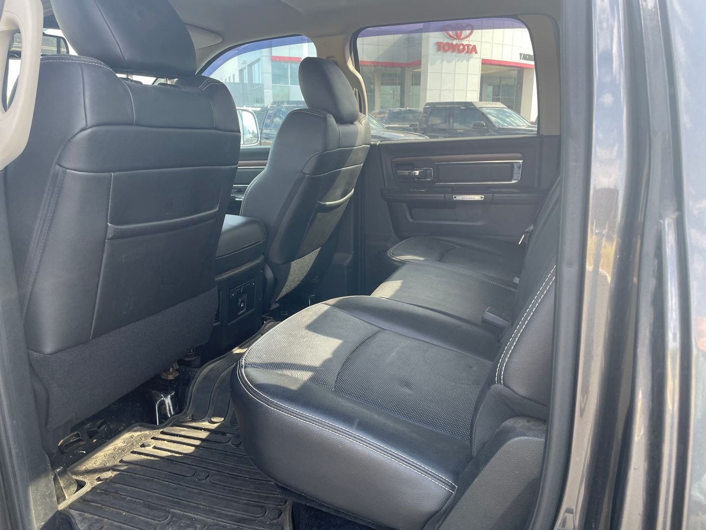 Used 2014 Gray Ram Laramie image 11
