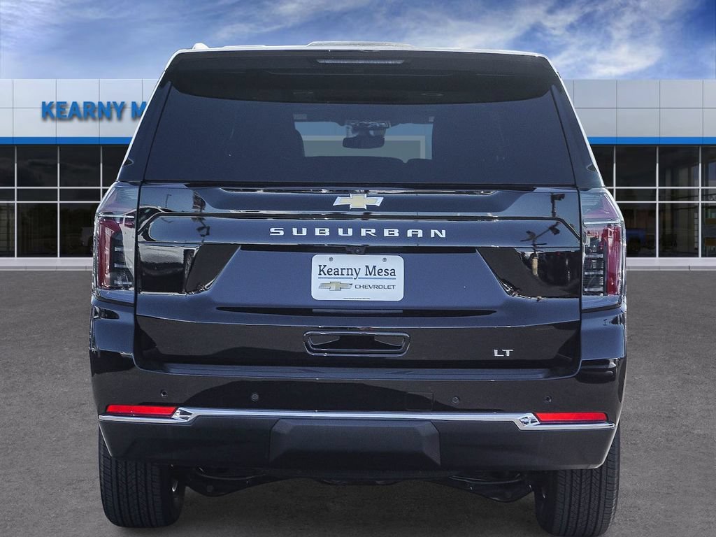 2026 Chevrolet Suburban LT - Photo 5