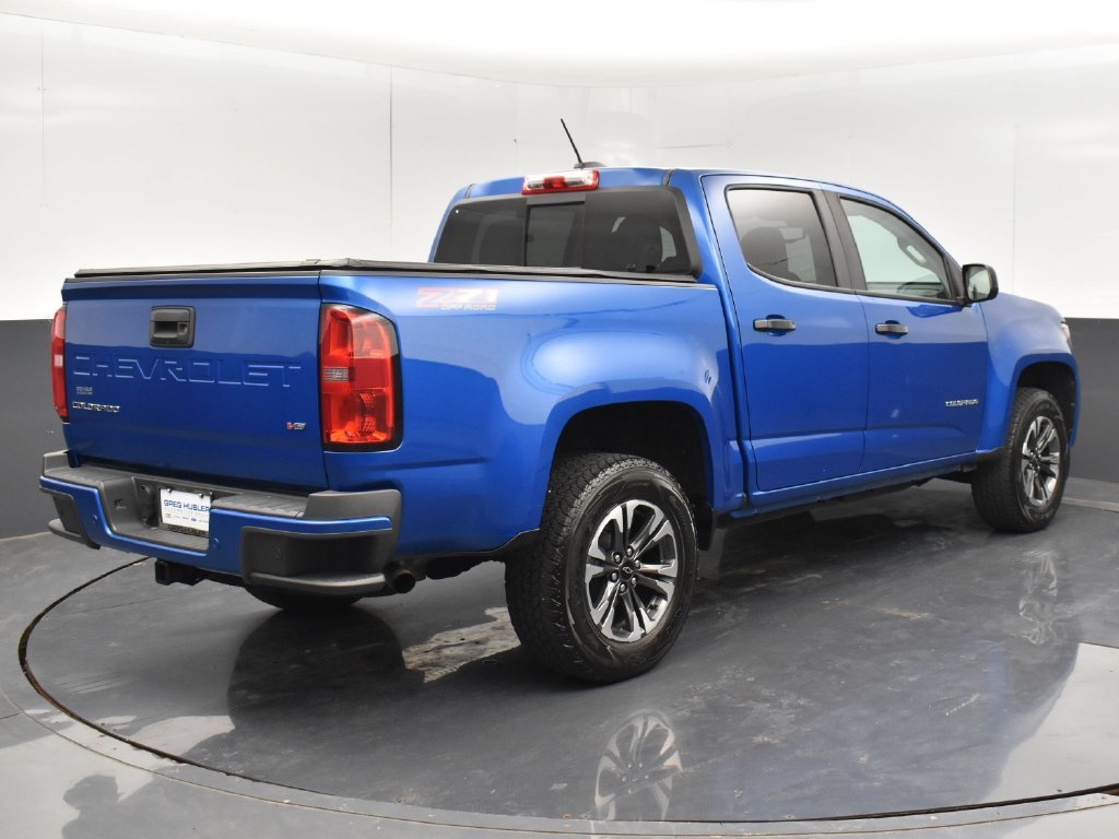 Used 2021 Blue Chevrolet Z71 image 19