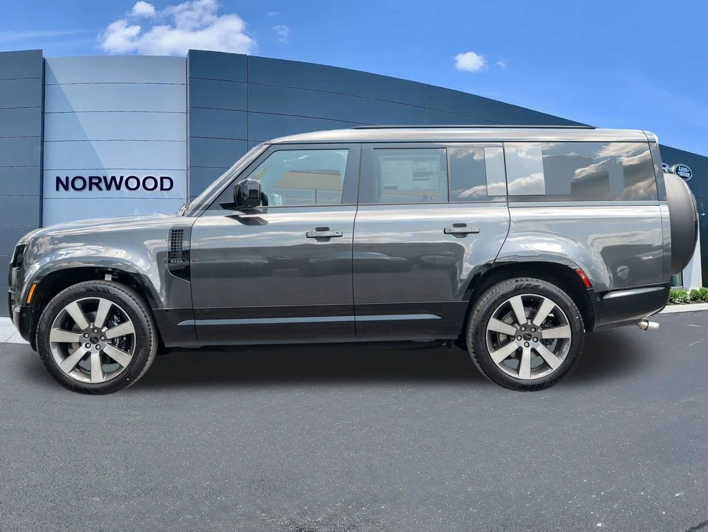 New 2026 Carpathian Grey Land Rover V8 image 7
