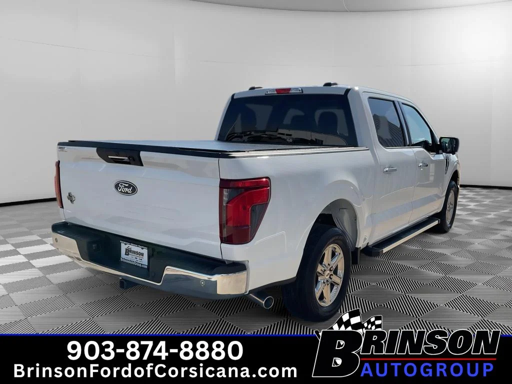 Used 2024 Oxford White Ford XLT image 7