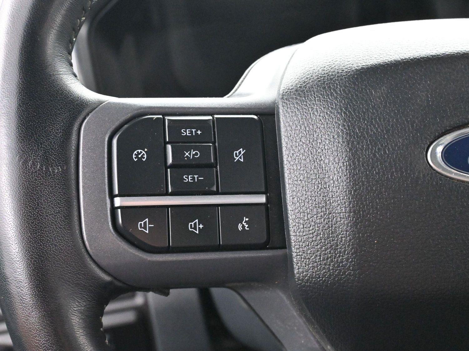 Used 2024 Oxford White Ford LARIAT image 17