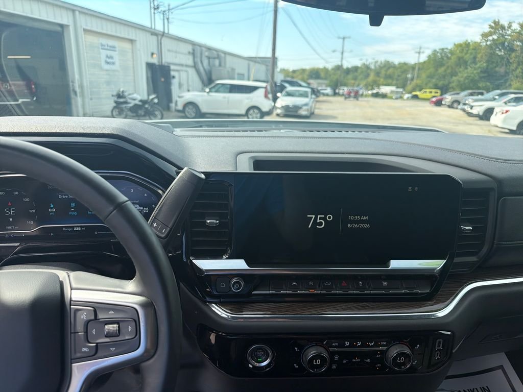 Used 2023 White Chevrolet LT image 21