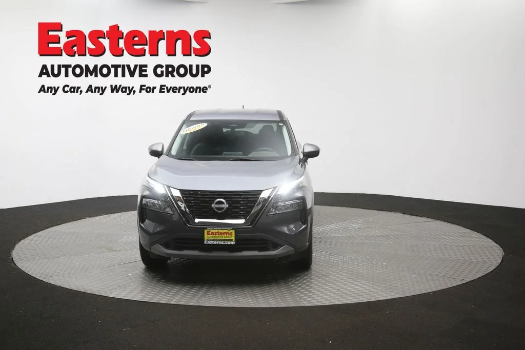 Used 2023 Gray Nissan SV image 52
