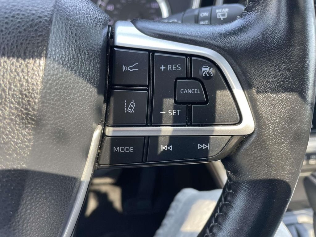 2023 Toyota Highlander XLE - Photo 34
