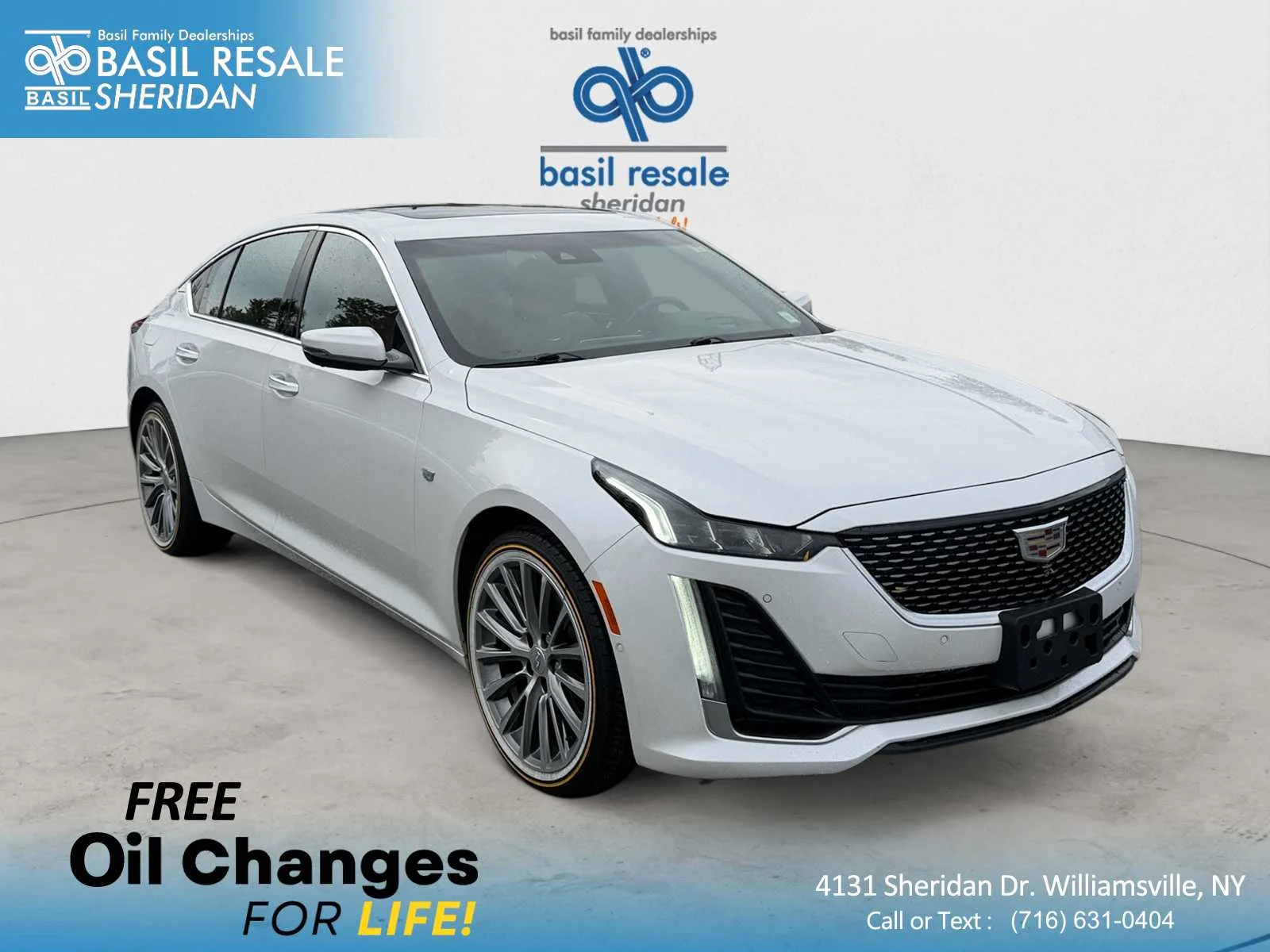 Used 2024 WH Cadillac Premium Luxury image 1