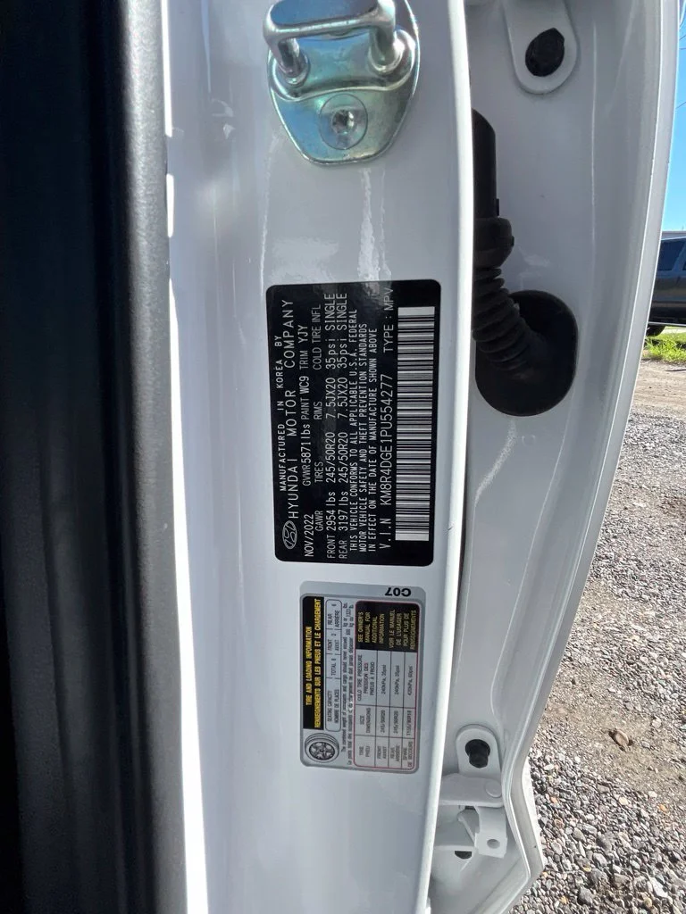 Used 2023 White Hyundai SEL image 41