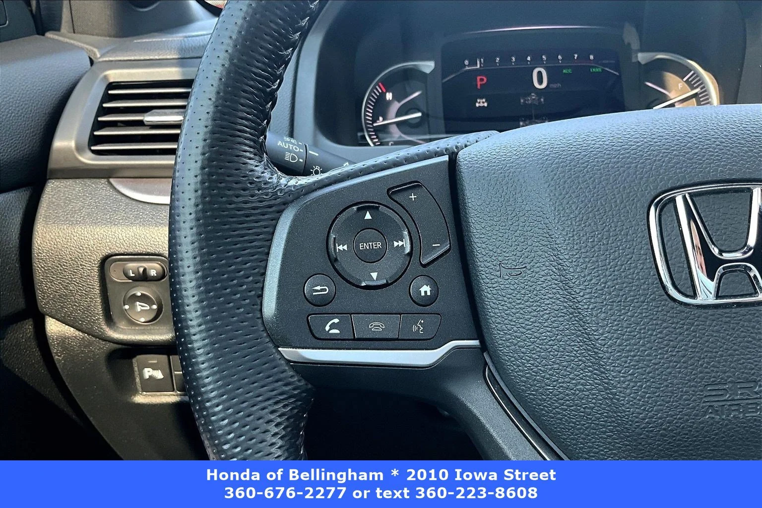 Used 2023 Platinum White Pearl Honda EX-L image 10