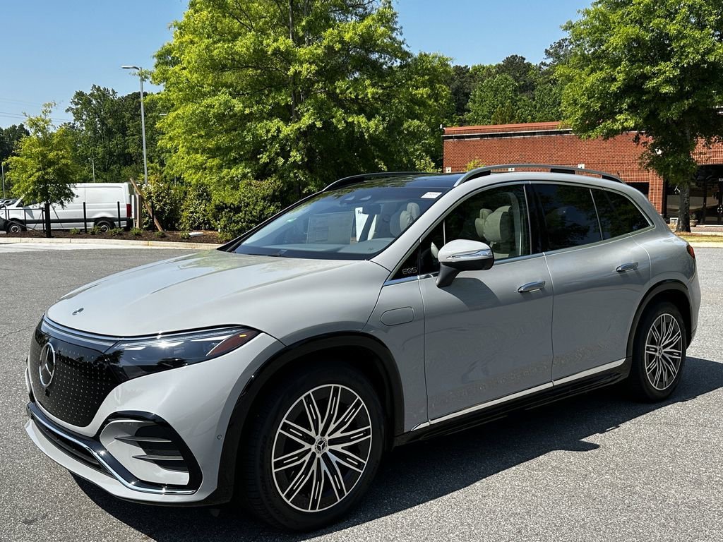 New 2026 MANUFAKTUR Alpine Grey Mercedes-Benz EQS 400 image 43