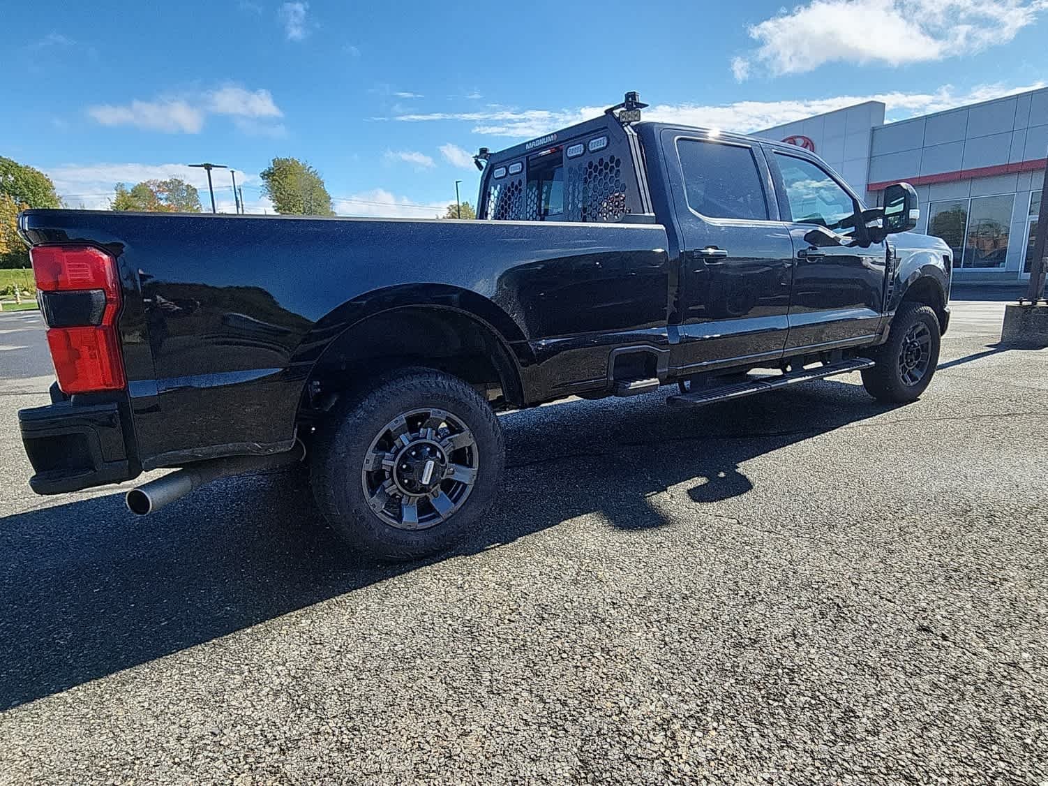 Used 2024 Agate Black Metallic Ford LARIAT image 3