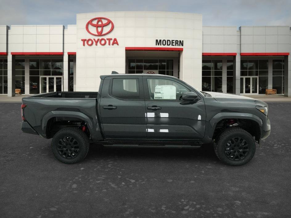 New 2026 Underground Toyota SR5 image 14