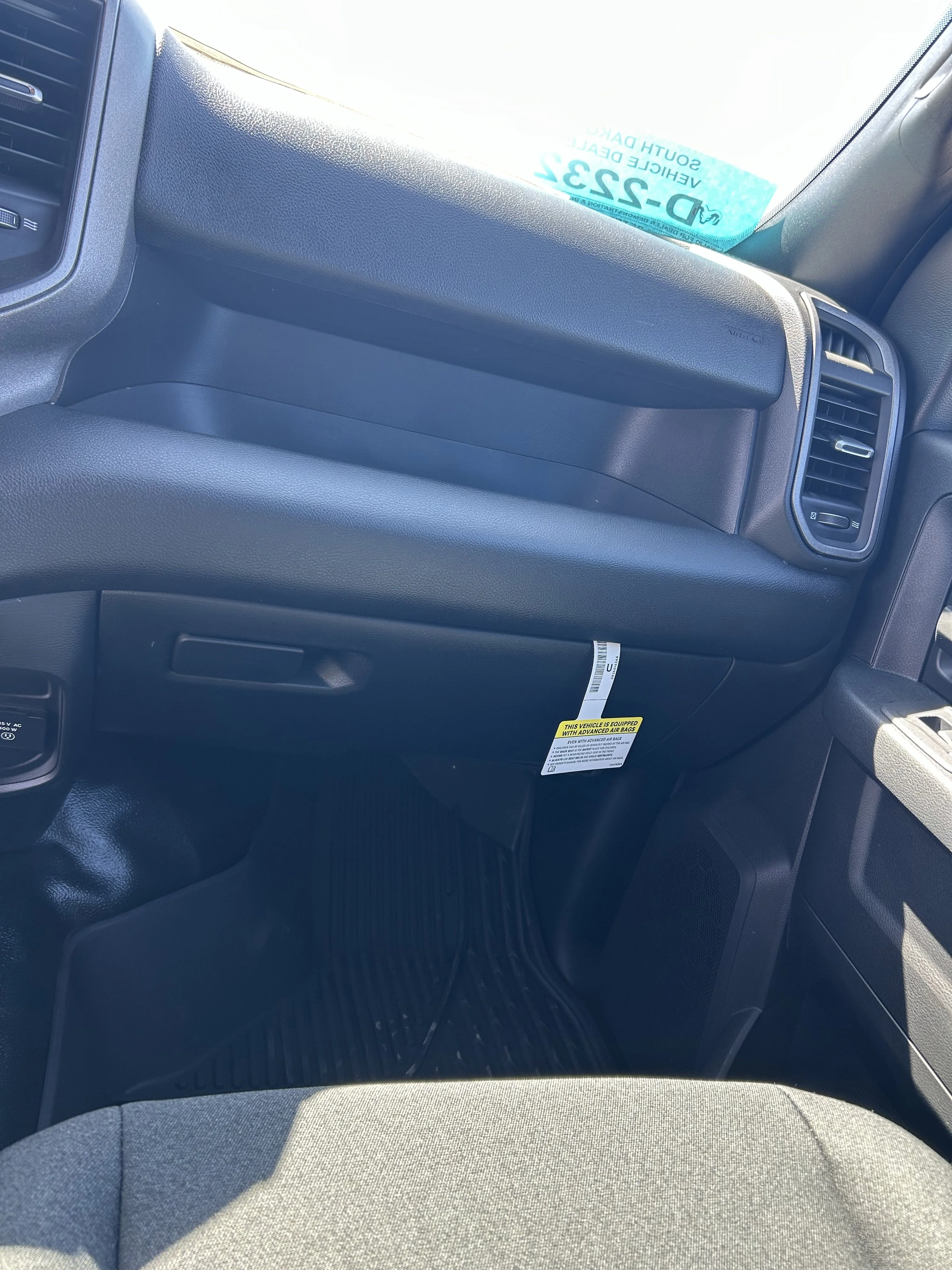 2026 RAM 3500 Tradesman - Photo 17