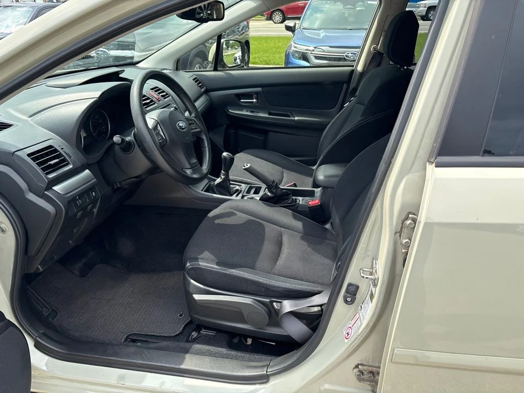 Used 2014 Beige Subaru 2.0i Premium image 15