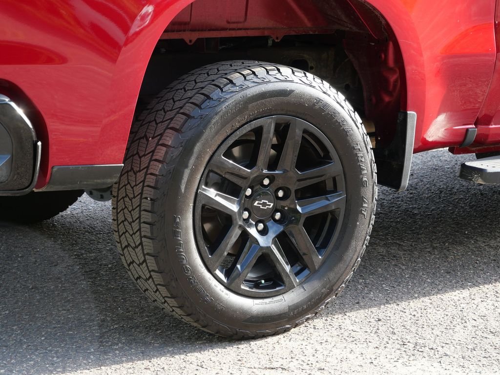 Used 2021 Red Chevrolet Custom Trail Boss image 7