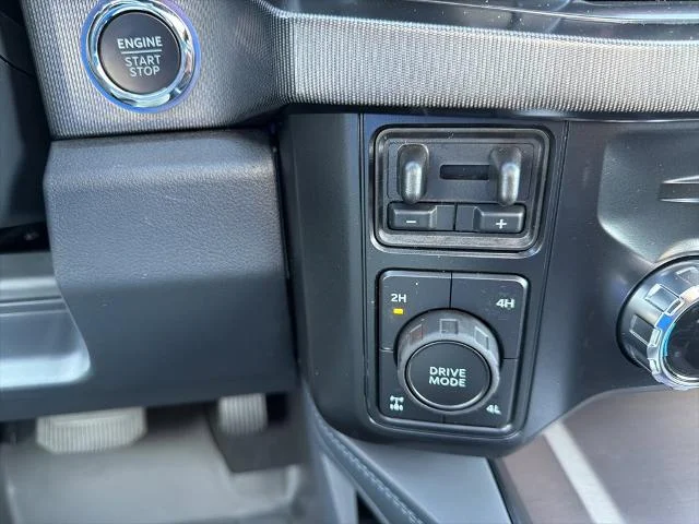 New 2026 Star White Metallic Tri-Coat Ford F-250® Platinum® image 53