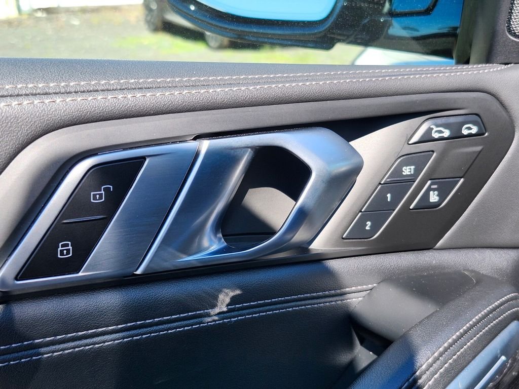Certified Used 2024 Black BMW xDrive40i image 19