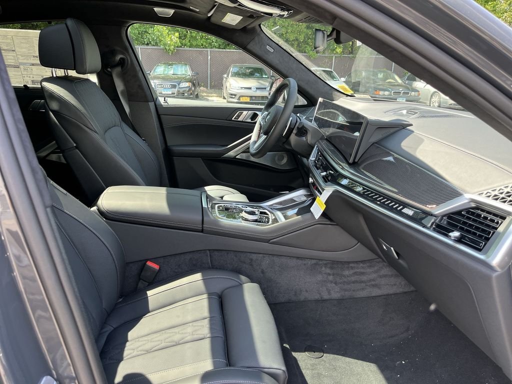 New 2027  BMW M60i image 25