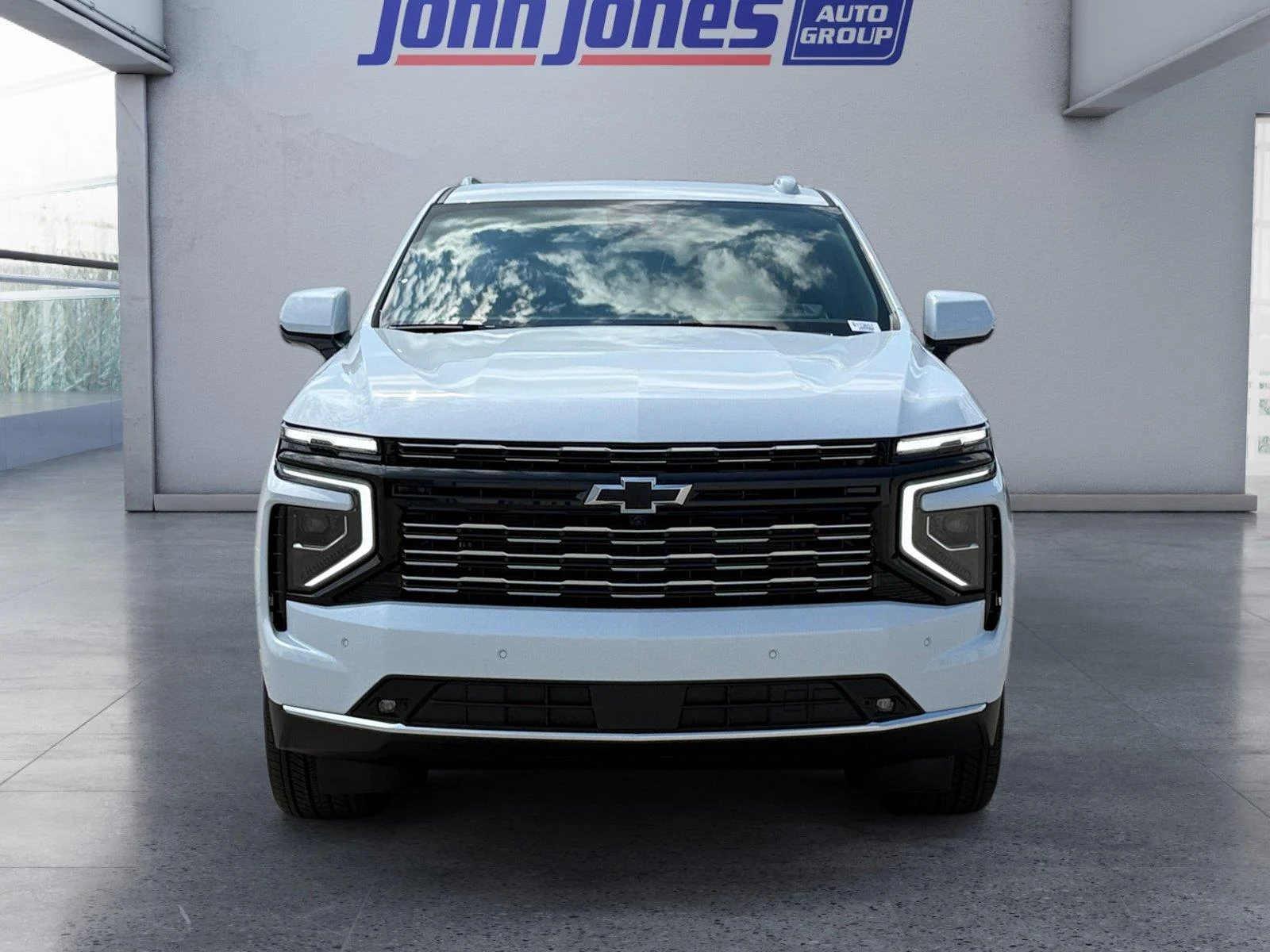 2026 Chevrolet Suburban High Country - Photo 8