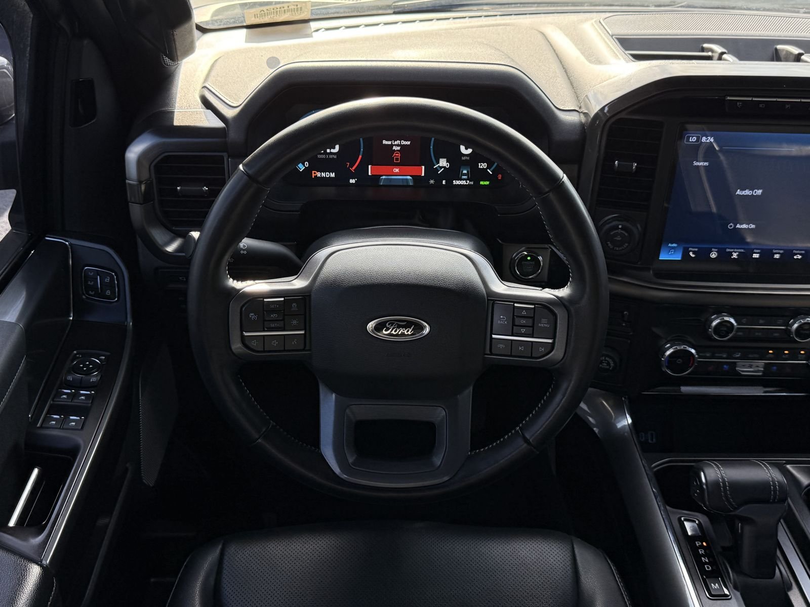 Used 2023 Gray Metallic Ford Lariat image 16
