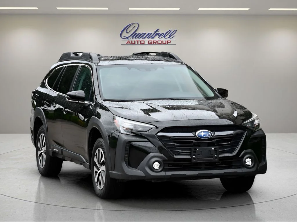 Certified Used 2023 Crystal Black Silica Subaru Premium image 2