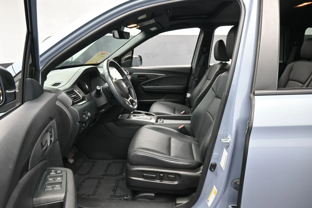 2023 Honda Passport EX-L - Photo 11