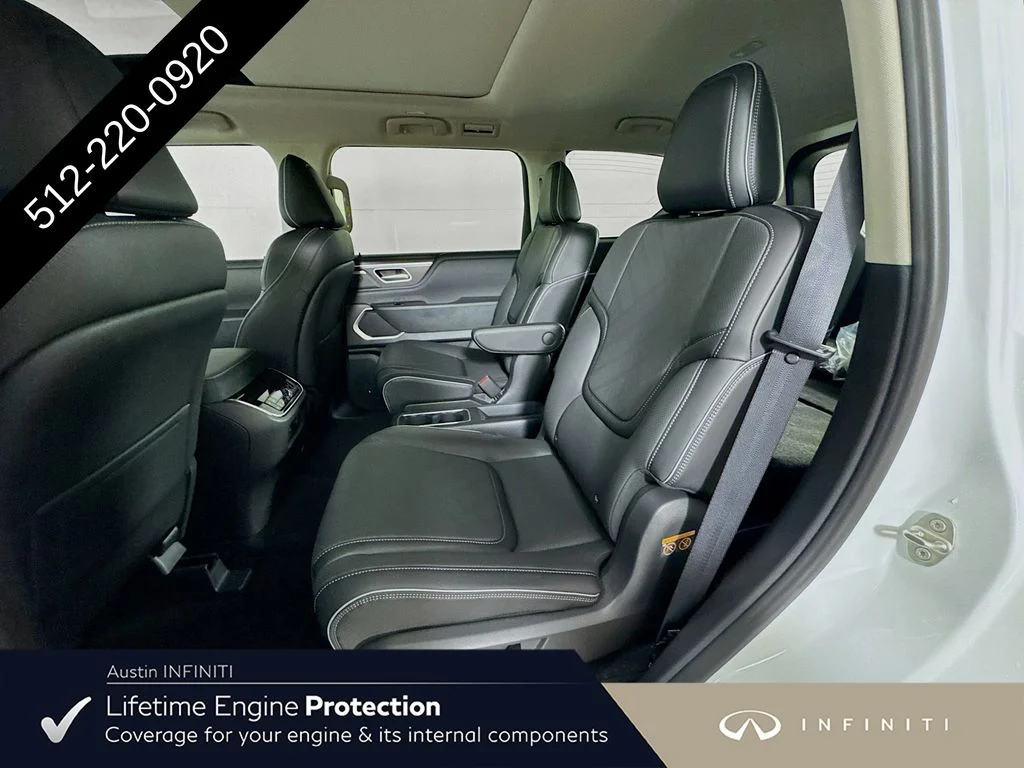 New 2027 White INFINITI LUXE image 32