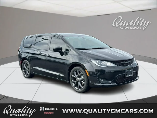 2019 Chrysler Pacifica Touring Plus