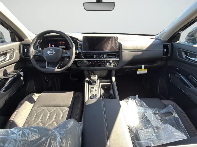 New 2026 Super Black Nissan Platinum image 9