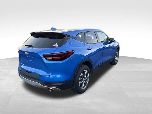 Used 2024 Blue Chevrolet LT image 6