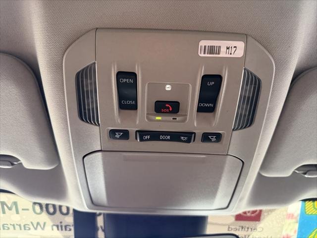 Certified Used 2025 RUBY FLARE PEARL* Toyota  image 27