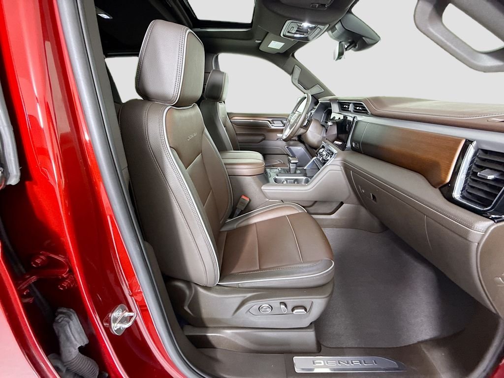 Used 2024 Red GMC Denali image 21