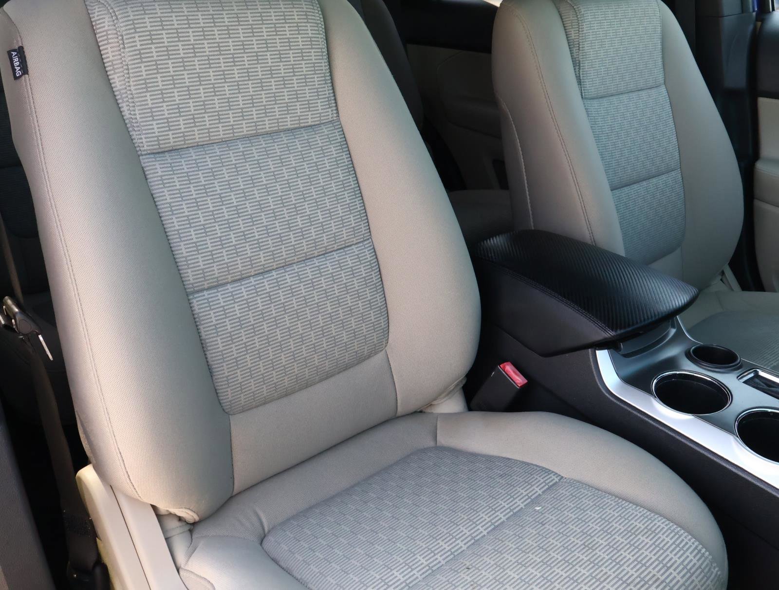 2013 Ford Explorer XLT - Photo 16