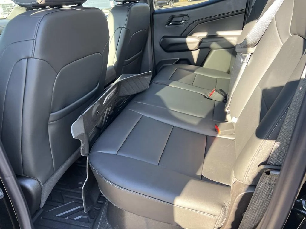 2026 Chevrolet Colorado LT - Photo 9