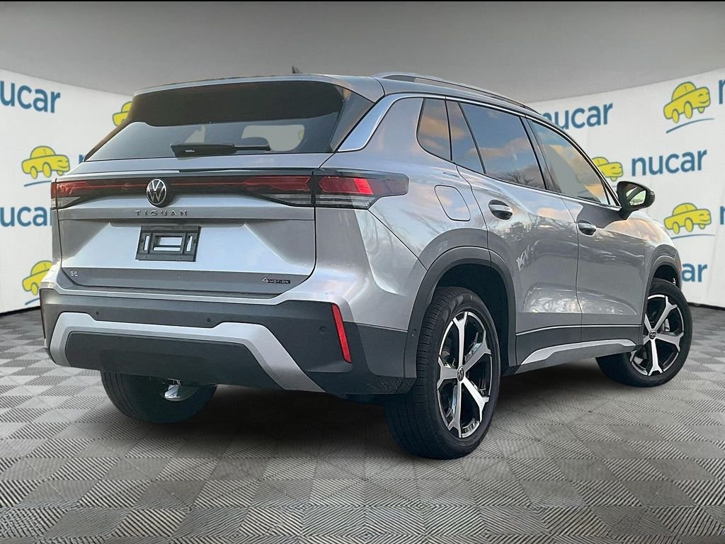 New 2026 Silver Volkswagen 2.0T SE image 7