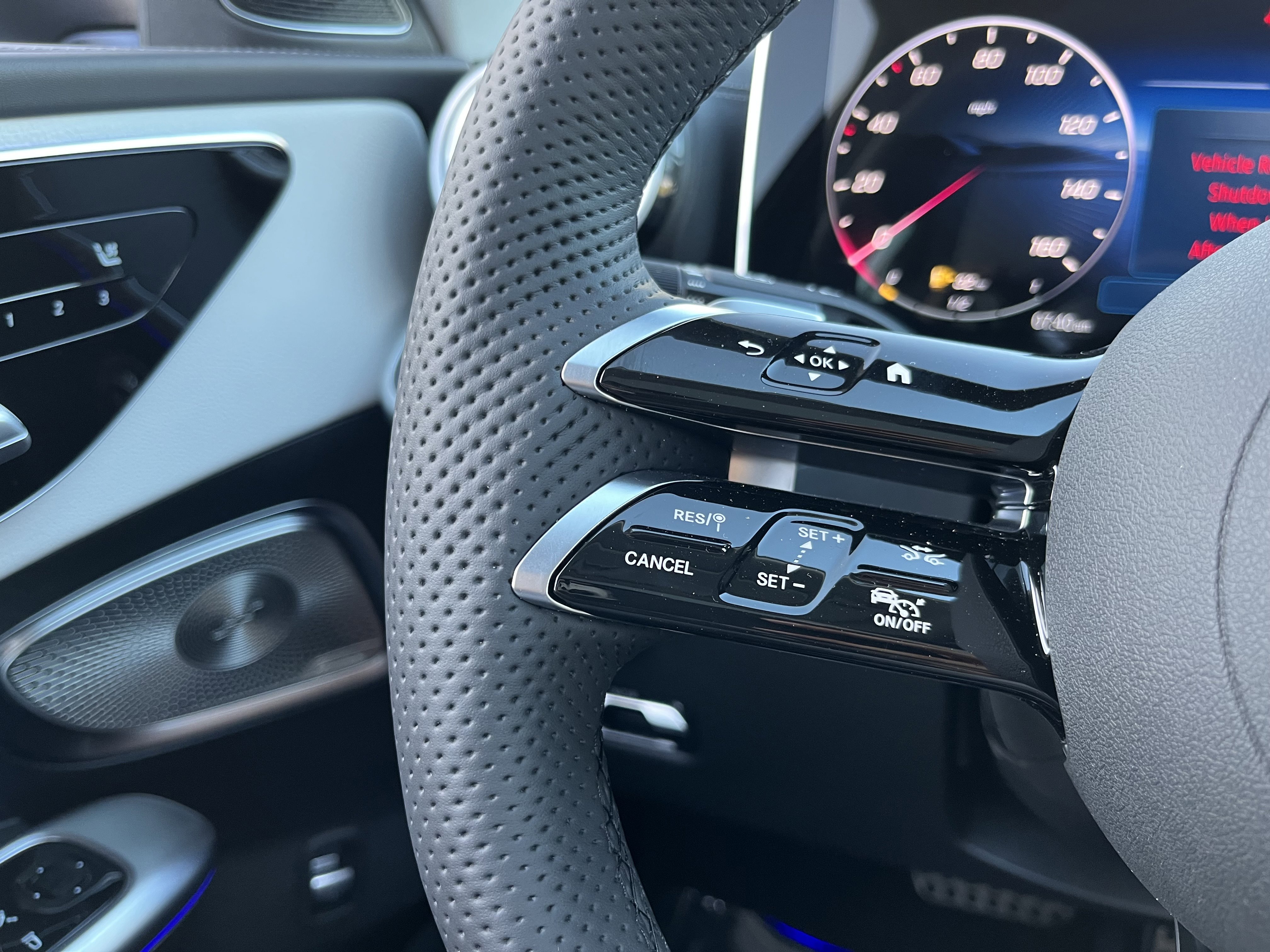 New 2026 Selenite Grey Metallic Mercedes-Benz C 300 image 25
