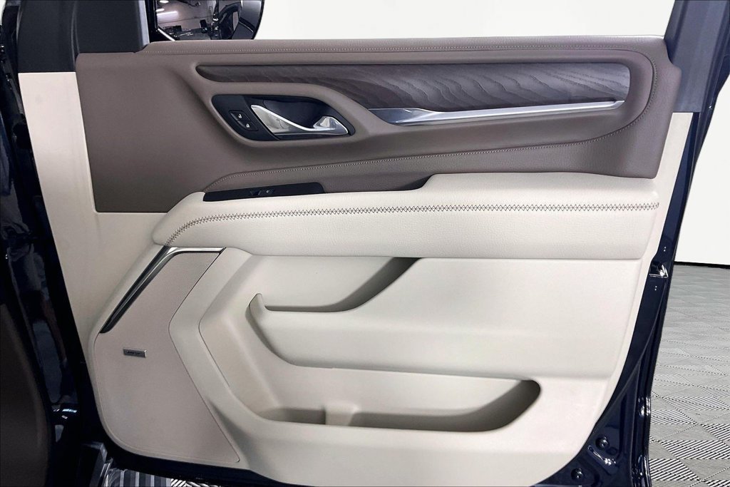 2023 GMC Yukon Denali - Photo 26