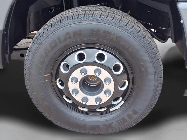 New 2026 Ceramic Gray Clear-Coat Exterior Paint RAM Laramie image 10