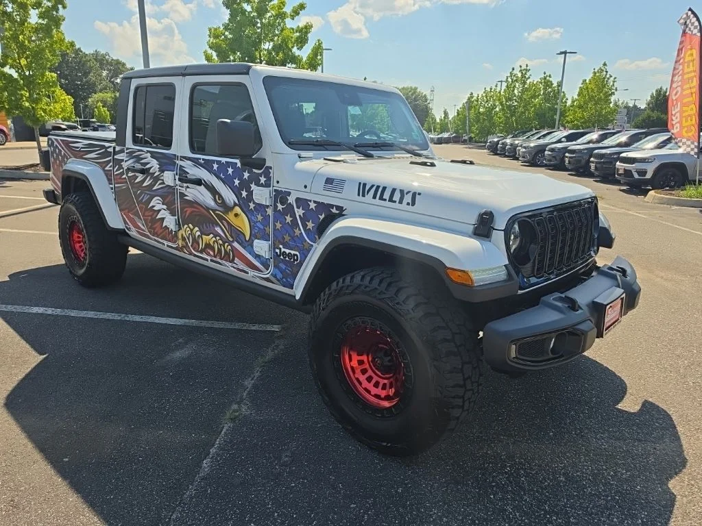 2025 Jeep Gladiator Willys - Photo 8