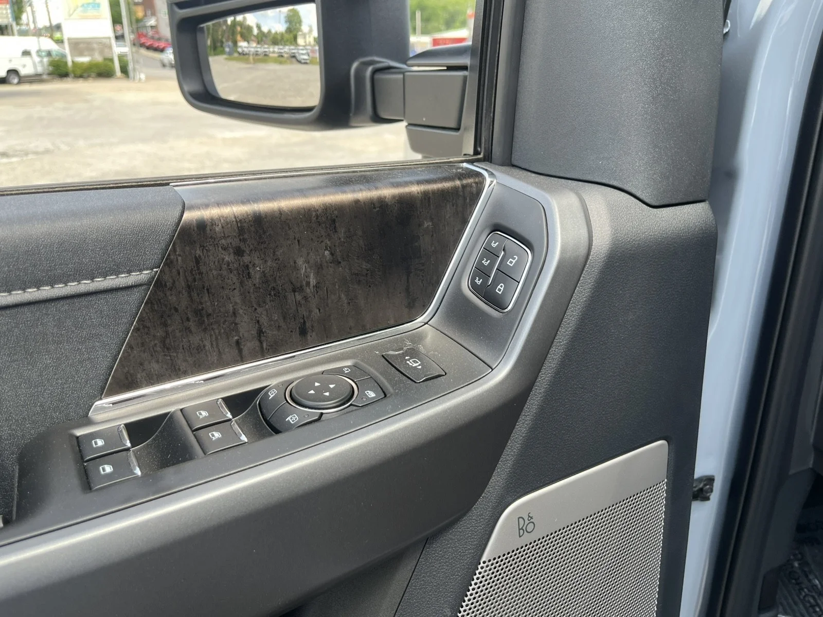New 2026 Glacier Gray Metallic Tri-Coat Ford LARIAT image 14