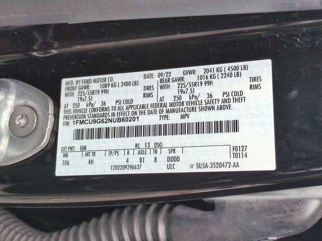 Used 2022 Black Ford SE image 35