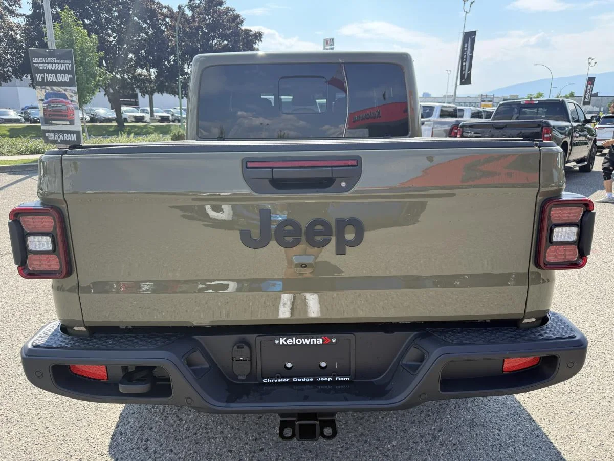 New 2026 41 (pj5) Jeep Nighthawk image 5