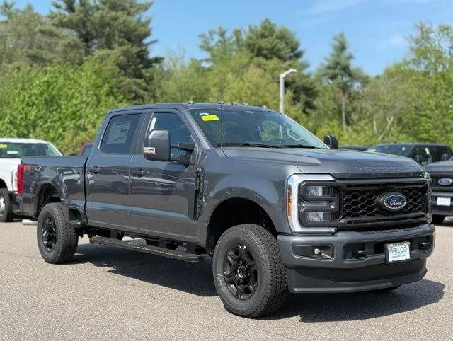 2026 Ford F-250 XL 4x4 Crew Cab 6-3/4' Box's photo