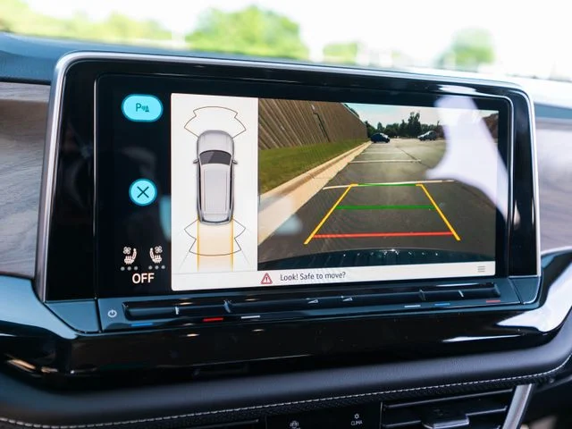 New 2026 Gray Volkswagen 2.0T SE w/Technology image 29