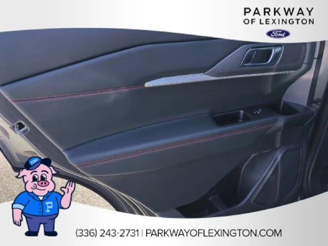 Used 2025 Gray Ford ST-Line image 28